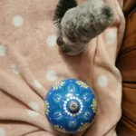 Glob de Crăciun pictat manual Mandala - artă, culoare și tradiție în fiecare detaliu, 12 cm, diverse modele - imagine 3