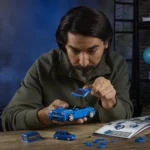 Set de construcții pentru copii Hot Wheels Audi Avant RS2 1:32 – Model construibil Mattel Brick Shop cu accesorii metalice, 253 piese - imagine 5